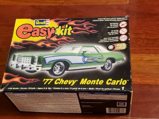 Revell Easy Kit 85 - 1933 1:25 Scale 1977 Chevrolet Monte Carlo Custom Lowrider
