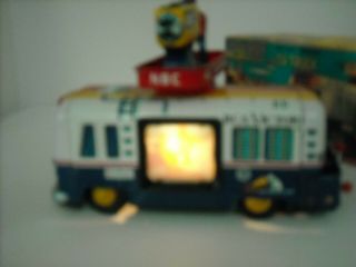 Very Rare Cragstan Tin Battery Operated RCA - NBC Mobile Color TV Truck BOXED 11