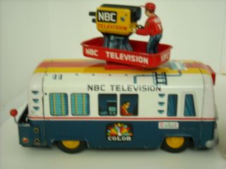 Very Rare Cragstan Tin Battery Operated RCA - NBC Mobile Color TV Truck BOXED 4