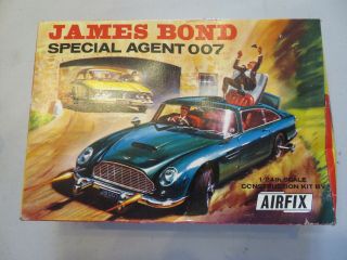 Airfix 1965 James Bond Special Agent 007 Aston Martin Db5 - Kit Box Lid Only