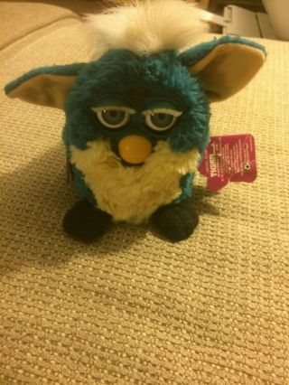 1998 Tiger Electronics Furby Blue/green With White Hair And Blue Eyes Very Rare