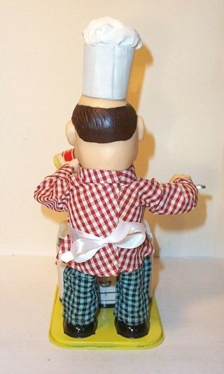 1960 ' s BATTERY OPERATED CHEF COOK VINTAGE TIN TOY BURGER / PIGGY BBQ BUDDY 5