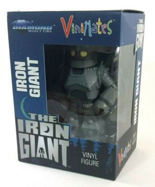 The Iron Giant Movie Vinyl Figure Vinimates Diamond Select Toys Robot