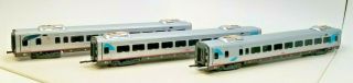 Bachmann - Spectrum - Acela Express Trains - 3 Car Set (1 - 1st Class & 2 - Bus.  Class)