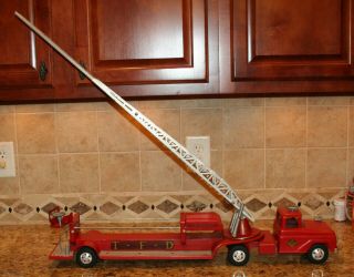 Vintage 1958 Tonka Aerial Ladder Fire Truck Engine Hydraulics Work 2