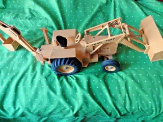 Ertl 1/12 Scale Ford 755a Backhoe Huge In Very Good To