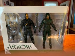 Dc Collectibles Green Arrow Oliver Queen & Deathstroke 2 Pack Cw Tv Show