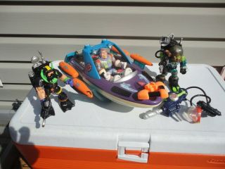 Rescue Heroes Quick Response Hydrofoil Boat 3 Figures And Accessories