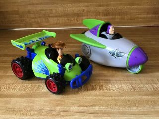 Fisher Price Shake N Go Disney Toy Story Woodys Car & Buzz Lightyear’s Spaceship