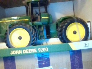 (rare) 1/16 Ertl John Deere 9200 Tractor With Triples (rare) 1998 Earlier Mode