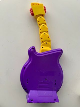 Wiggles Wiggley Giggly Electronic Toy Guitar Sings & Dances 2004 4