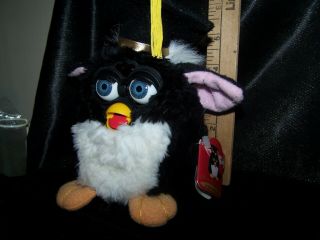 TIGER ELECTRONICS 1999 LIMITED SPECIAL EDITION GRADUATION FURBY 3