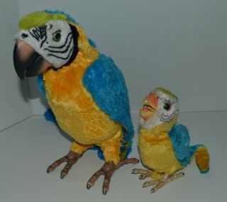 Hasbro Furreal Friends Talking Parrot Squawkers Mccaw W/ 2007 Baby Parrot