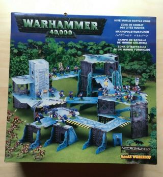 Warhammer 40,  000 / Necromunda - Hive World Battle Zone (2003)