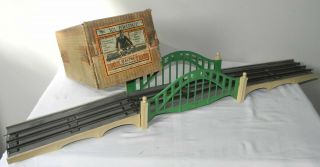 Lionel Model 101 Standard Gauge Train Bridge with Approach Ramps,  Box 6