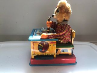 vintage battery operated teddy the artist Bear Tin toy by Yonezawa Y Co 6