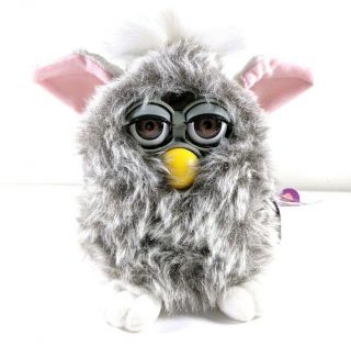1998 Furby Gray White Fur Pink Ears Tiger Electronics Model 70 - 800 Tags