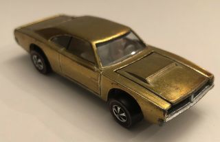 Hot Wheels Redline – Custom Dodge Charger Yellow 1968 C8.  5