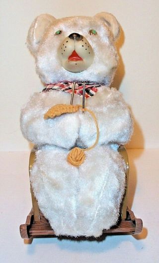 1950 ' s BATTERY OPERATED MOTHER BEAR KNITTING IN HER ROCKING CHAIR JAPAN 2