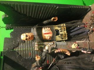 NECA REEL TOYS HELLRAISER CENOBITE LAIR BOXED SET SPENCER EXCLUSIVE Loose 2