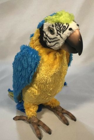 Hasbro 2006 Squawkers Furreal Mccaw Talking Dancing Parrot Bird Only