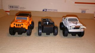 Redwood Ventures DEFIANTS 4x4 Battery Powered Truck - Stompers Style Car 2