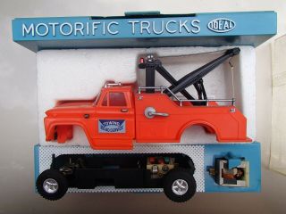 Ideal Motorific Trucks Towing Road Service Slot Car In Case,  Look