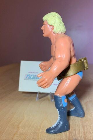 WCW Galoob Ric Flair Wrestling Figure w/ Belt Accessory wwe wwf 90’s EUC 4