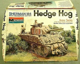 1979 Monogram Sherman M4 Hedge Hog Armored Tank Plastic Model Kit 1/32 Scale