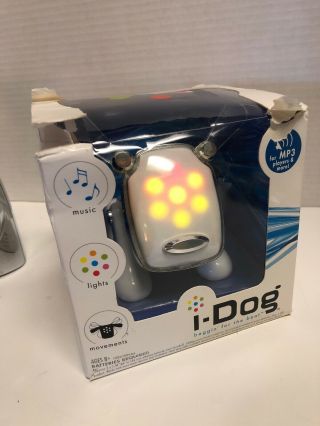 I - Dog Mp3 Ipod Speaker Hasbro Sega Toys White Dog 2005 C - 015c