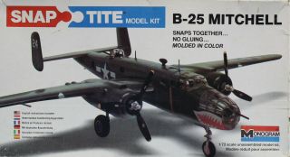 Monogram 1:72 B - 25 Mitchell Snap Tite Plastic Aircraft Model Kit 1100u