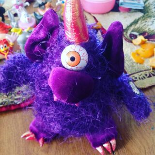 8 " Tall One Eyed Purple People Eater Plush Monster Sings And Dances By Dan Dee