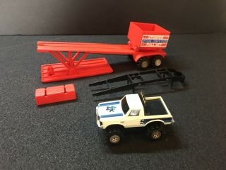 Schaper Stomper 4x4 Blue White Chevy Luv Truck With Pull Set