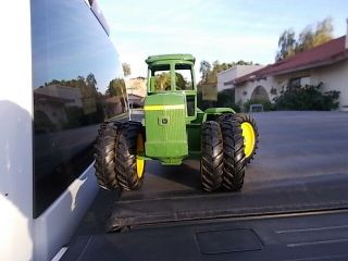 Ertl John Deere 8630 4WD Farm Toy Tractor 1/16th 3