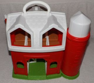 Fisher - Price Little People Farm House Barn With Silo