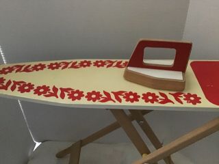 Early Learning Centre Wooden Iron And Ironing Board 3