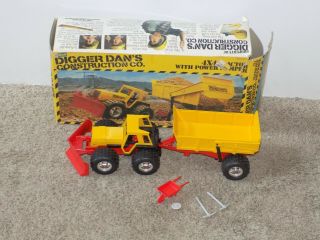 Revell Digger Dan ' s Construction Co.  4X4 Tractor with Power Dumper 2