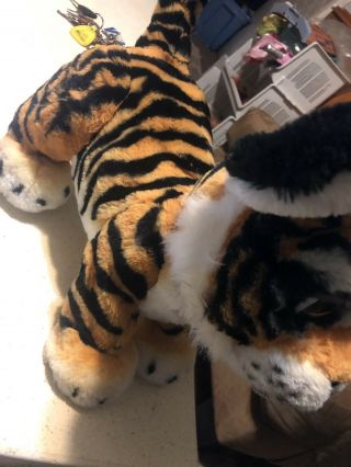 FurReal Roarin ' Tyler - the playful Tiger Great NO BOX 4