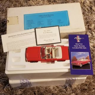 Franklin 1964 1/2 Ford Mustang Convertible 1:24 Diecast Red