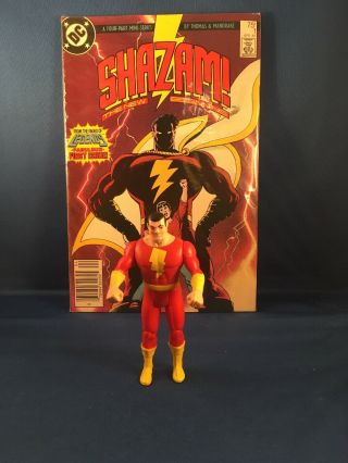 1986 Powers Action Figure Dc Shazam Captain Marvel & Comic