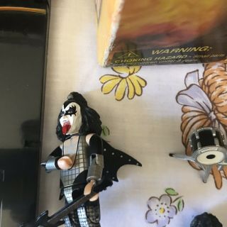 Incomplete 2002 KISS ALIVE II Smith Playset Spencer Gene W/blood Exclusive 3