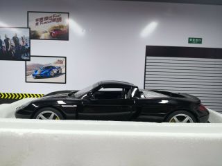 Autoart 78047 Porsche Carrera Gt,  Black With Black Interior 1:18th Scale
