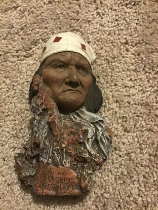 Geronimo Goyathlay Clay Statue Bust Figure Collectible Wild West Indian