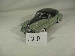 Danbury 1:24 1948 Buick 2 Door Coupe - Gray/green -