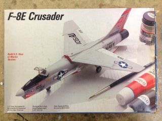Khs - 1/48 Testors Model Kit 413 Vought F - 8e Crusader