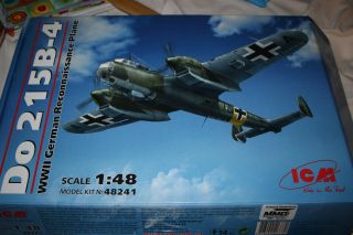 Icm Do 215 B - 4 German Reconnaissance Plane 1/48 No Decals Or Instructions