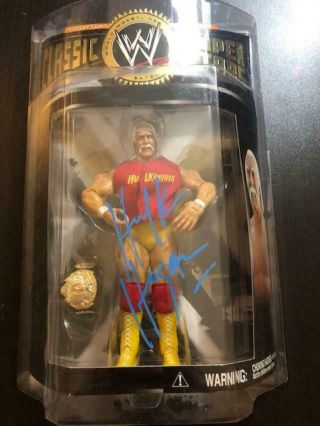 Hulk Hogan Autographed Jakks Classic Superstars Red And Yellow Hogan W/ Case
