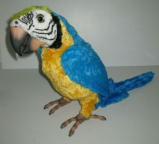 Hasbro 2006 Squawkers Furreal Mccaw Talking Dancing Parrot Bird Only