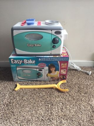 Easy Bake Oven And Snack Center And Accessories Easybake