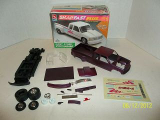 Amt Snap Fast Plus Chevy C - 3500 8943 1:25 Scale Model Kit Parts Only Y46